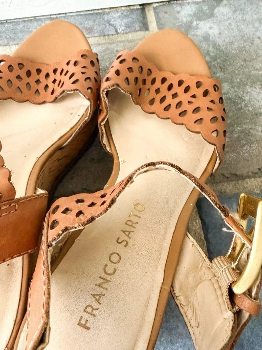 Franco Sarto Brown Tan Leather Cork Wedge Sandals Laser Cut Womens 6